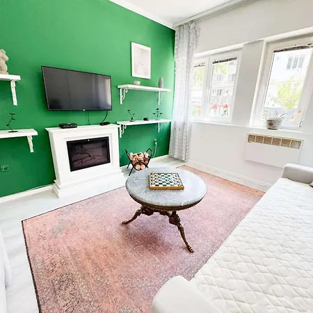 Kiwi Apartment *